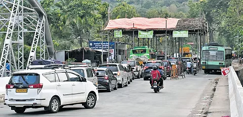 Kakkanalla Checkpost Gate Queue