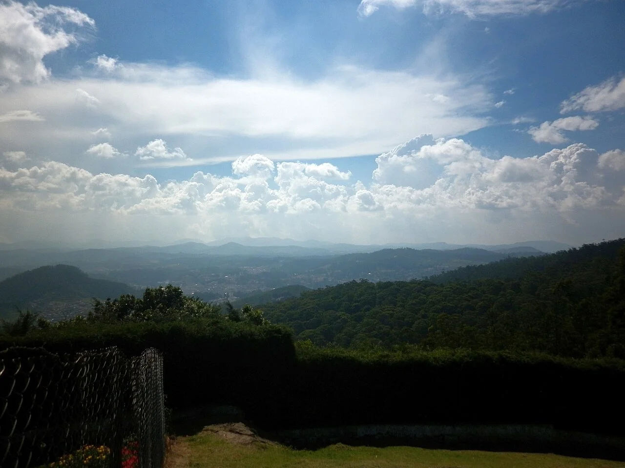 Doddabetta Peak Viewpoint